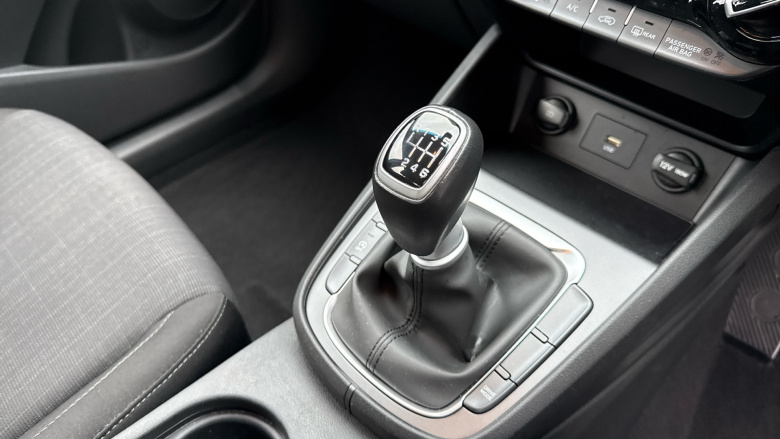 Hyundai Kona 1.0 TGDi 48V MHEV SE Connect 5dr Petrol Hatchback